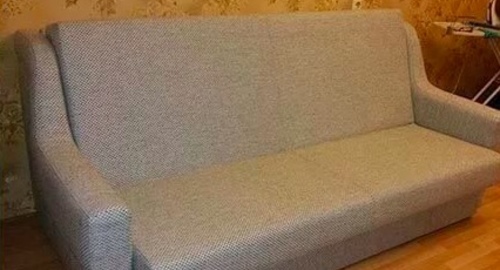 Перетяжка дивана. Посёлок Советский